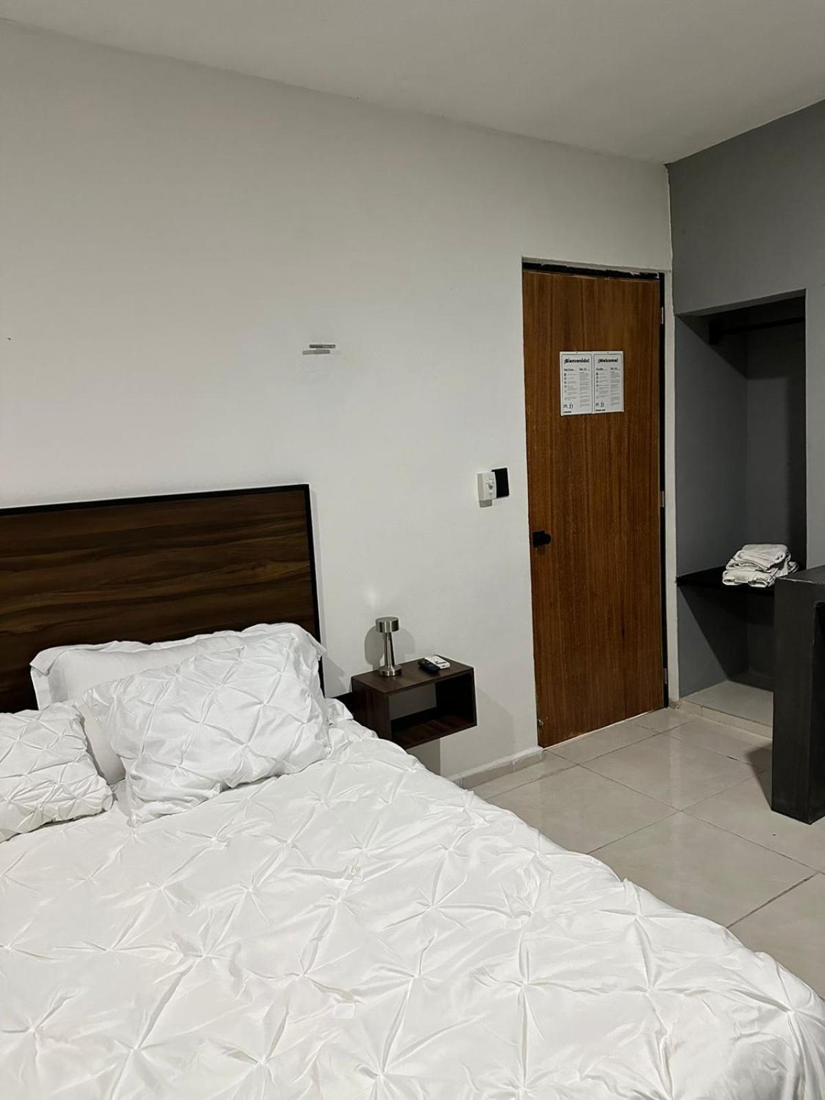 Apartamentos 31 Прогресо Екстер'єр фото
